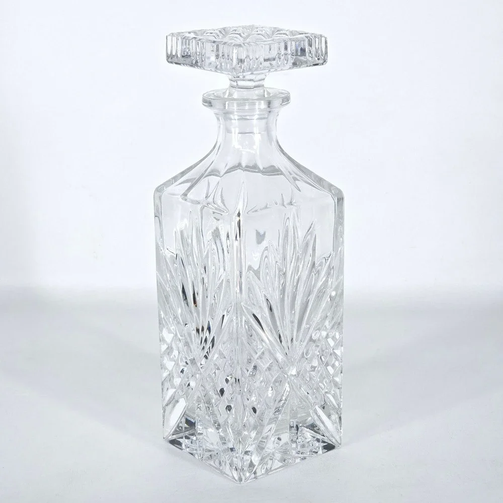 Cut Crystal Glass Whiskey Decanter‎ Square Stopper 9.5